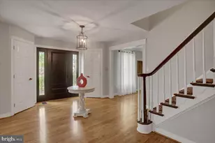 20204 Plumwood Dr, Hagerstown, MD 21742 - Photo 5