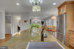 20204 Plumwood Dr, Hagerstown, MD 21742 - Photo 17