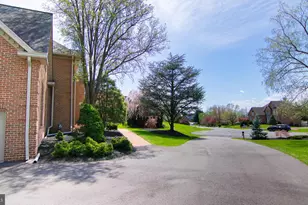 11029 Plumwood Cir, Hagerstown, MD 21742 - Photo 5