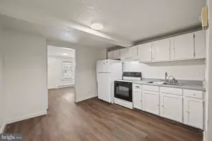 128 Clarkson Ave, Hagerstown, MD 21740 - Photo 1