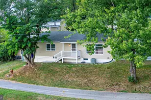 29 Parrell St, Hancock, MD 21750 - Photo 1