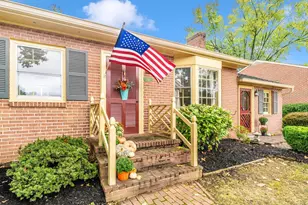 17920 Pin Oak Rd, Hagerstown, MD 21740 - Photo 3