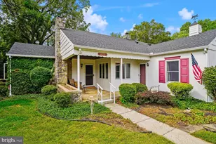 18735 Briarwood Dr, Hagerstown, MD 21742 - Photo 3