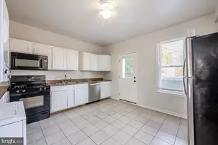 1037 & 1037 1/2 Spruce St, Hagerstown, MD 21740 - Photo 7