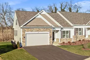 12926 Hawkins Cir, Hagerstown, MD 21740 - Photo 3