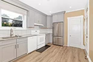831 Oak Hill Ave, Hagerstown, MD 21742 - Photo 11