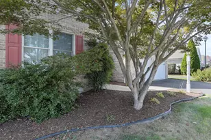 18727 Dover Dr, Hagerstown, MD 21742 - Photo 5