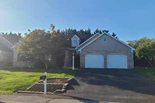 18727 Dover Dr, Hagerstown, MD 21742 - Photo 3