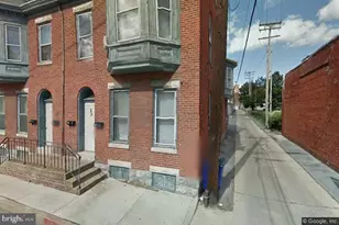 25 S Locust St, Hagerstown, MD 21740 - Photo 3