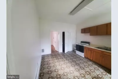 25 S Locust Street, Hagerstown, MD 21740 - Photo 11