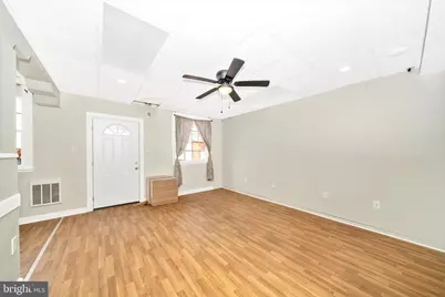 201 E Washington Street, Hagerstown, MD 21740 - Photo 3