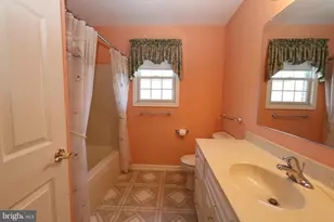 650 Trafalgar Dr, Hagerstown, MD 21742 - Photo 25
