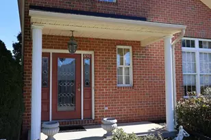 650 Trafalgar Dr, Hagerstown, MD 21742 - Photo 3