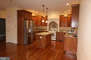 650 Trafalgar Dr, Hagerstown, MD 21742 - Photo 19