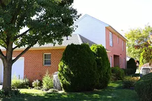 650 Trafalgar Dr, Hagerstown, MD 21742 - Photo 31