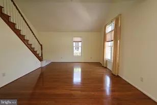650 Trafalgar Dr, Hagerstown, MD 21742 - Photo 3