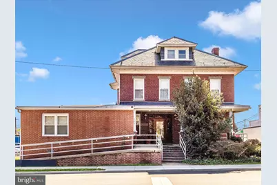 704 Oak Hill Avenue, Hagerstown, MD 21740 - Photo 1