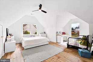 11411 Woodview Dr, Hagerstown, MD 21742 - Photo 15