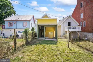 243 N Locust St, Hagerstown, MD 21740 - Photo 5