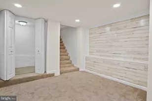 243 N Locust St, Hagerstown, MD 21740 - Photo 27