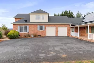 9812 Pembroke Dr, Hagerstown, MD 21740 - Photo 51