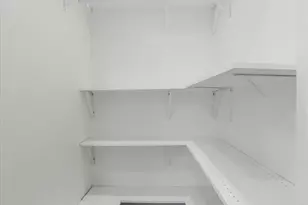 9812 Pembroke Dr, Hagerstown, MD 21740 - Photo 5