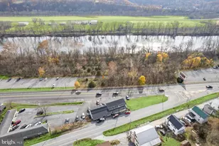 200 E Main St, Hancock, MD 21750 - Photo 11