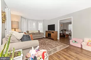 11510 Orange Blossom Ct, Smithsburg, MD 21783 - Photo 5