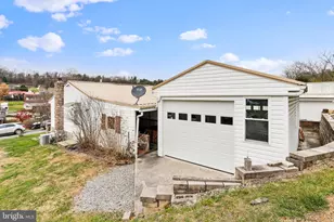 208 Fulton St, Hancock, MD 21750 - Photo 31