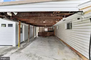 208 Fulton St, Hancock, MD 21750 - Photo 29