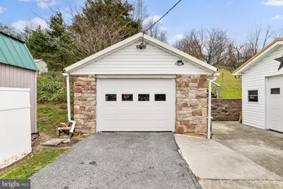 208 Fulton Street, Hancock, MD 21750 - Photo 27