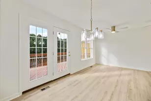 1123 Lindsay Ln, Hagerstown, MD 21742 - Photo 17