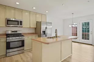 1123 Lindsay Ln, Hagerstown, MD 21742 - Photo 9