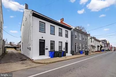 141 S Locust Street S, Hagerstown, MD 21740 - Photo 1