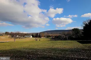 22107 Beaverbrook Dr, Smithsburg, MD 21783 - Photo 9