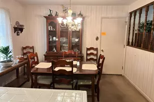 10701 Oak Forest Dr, Hagerstown, MD 21740 - Photo 5