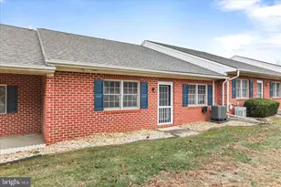 221 Sunbrook Ln, Hagerstown, MD 21742 - Photo 33