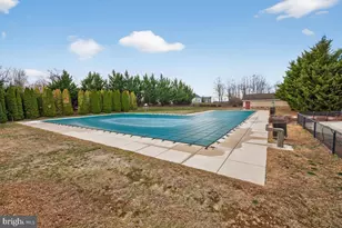 12139 Fallen Timbers Cir, Hagerstown, MD 21740 - Photo 23