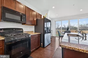 12139 Fallen Timbers Cir, Hagerstown, MD 21740 - Photo 3