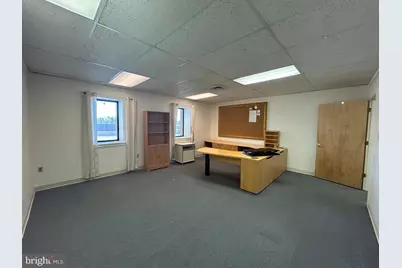 329 Antietam E, Hagerstown, MD 21740 - Photo 11