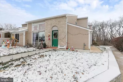 1672 Woodlands Run, Hagerstown, MD 21742 - Photo 3