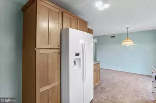 11812 Pheasant Trail, Hagerstown, MD 21742 - Photo 5