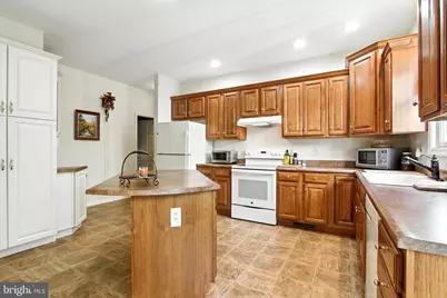 608 Trafalgar Drive, Hagerstown, MD 21742 - Photo 15