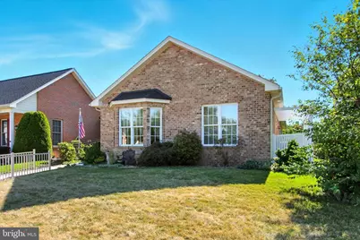 608 Trafalgar Drive, Hagerstown, MD 21742 - Photo 3