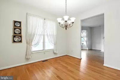 608 Trafalgar Drive, Hagerstown, MD 21742 - Photo 11