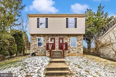 915 Rose Hill Avenue #B, Hagerstown, MD 21740 - Photo 1