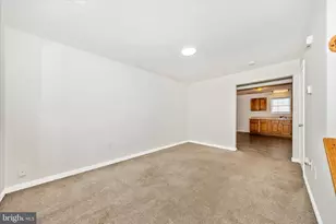 915 Rose Hill Ave, Hagerstown, MD 21740 - Photo 9