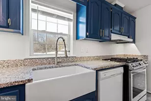 9706 Crabapple Ln, Hagerstown, MD 21740 - Photo 5