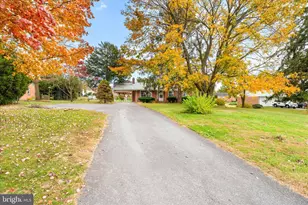 10041 Downsville Pike, Hagerstown, MD 21740 - Photo 3