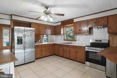 9714 Crystal Falls Drive, Hagerstown, MD 21740 - Photo 15